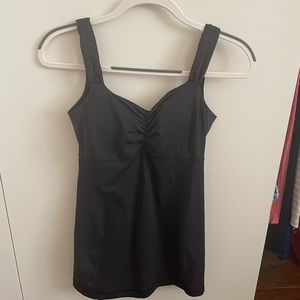 Lululemon Tank- black, new! Size 6